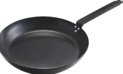 Hiiliteräspannu Opa Heavy Metal 24 cm