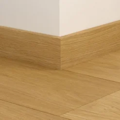 Jalkalista vinyylille Pergo, 240cm
