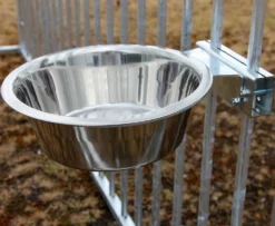 Kuppiteline koiratarhan sisäpuolelle Jämpti S 2,8 l
