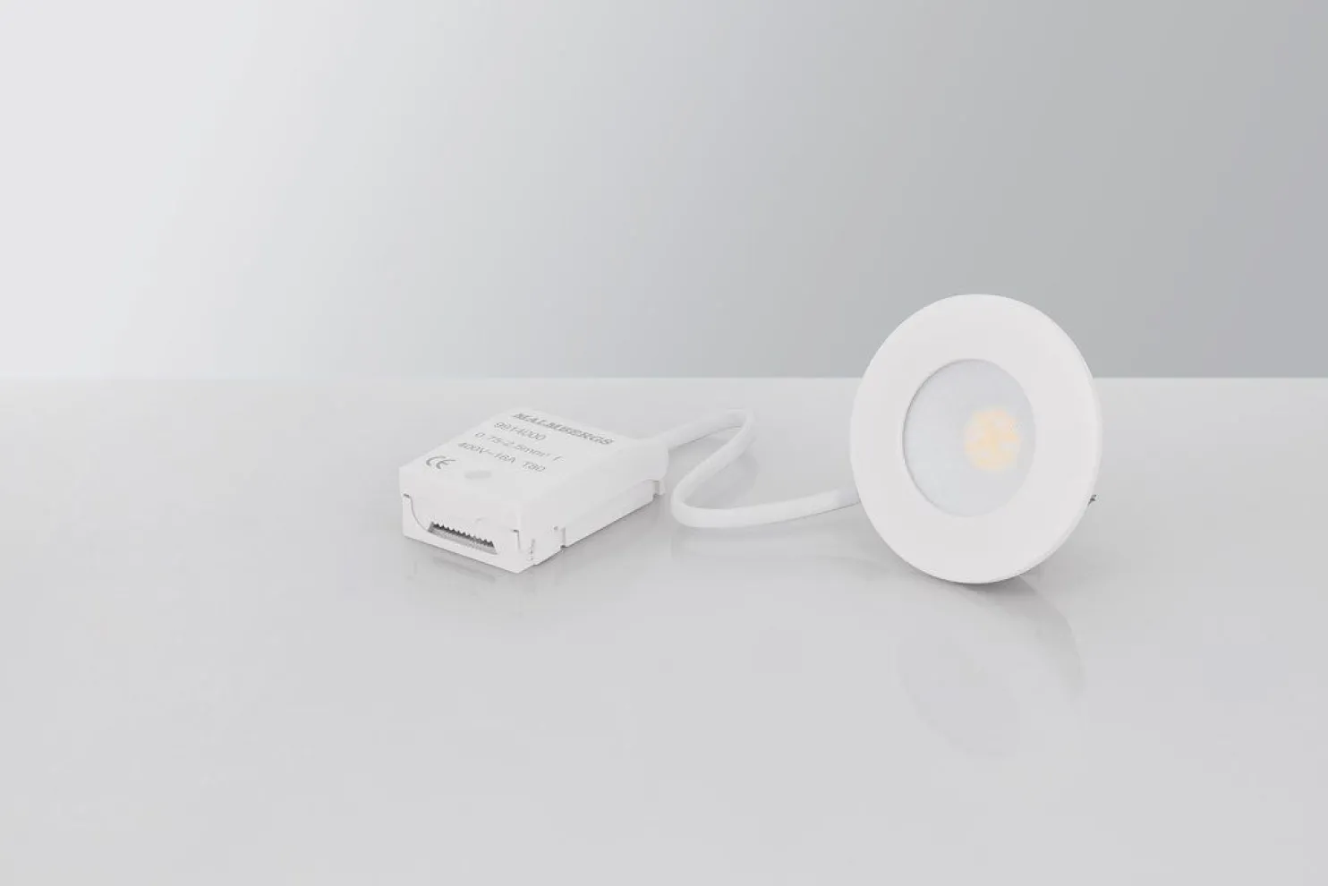 LED-alasvalo Malmbergs MD-231 5W, IP44, valkoinen