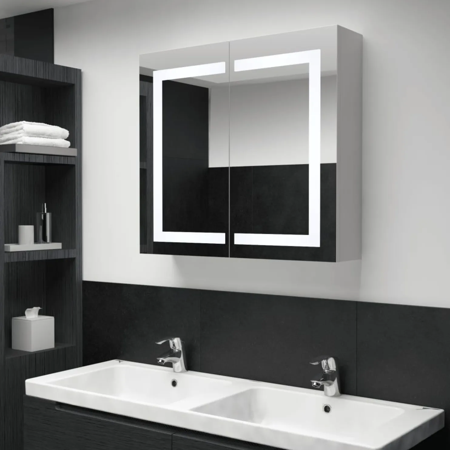 Led kylpyhuoneen peilikaappi 80x12,2x68 cm