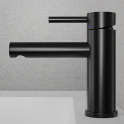Pesuallashana Scandtap Steel Clear Shadow
