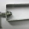 U-pilarikiinnike Lektar 90 x 90/160 x 6 mm