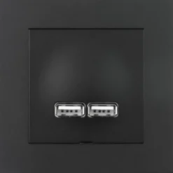 USB-latauspistorasia ELKO Plus 2,1A musta