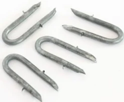 Verkkoaidan kiinnike eläinverkolle U-kiinnike 500kpl (n. 100 m aidalle)