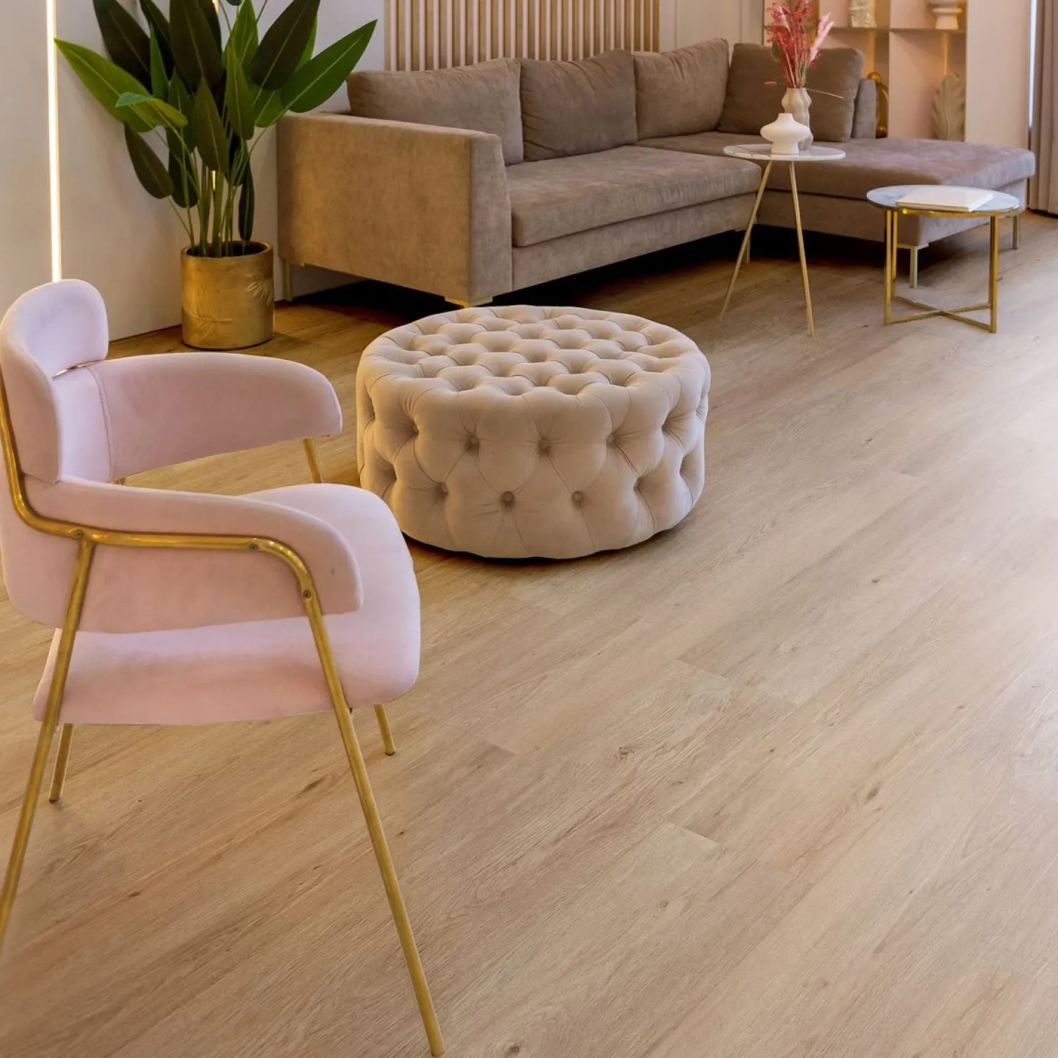 Vinyylikorkki Karitma Hydrowood 5003 Oak Lugano, beige