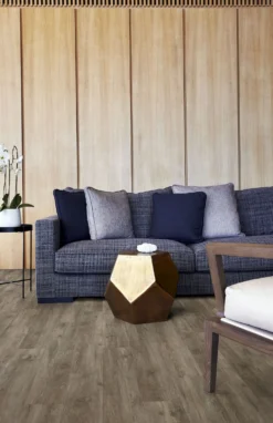 Vinyylilankku Kährs Luxury Tiles Sarek, 1-sauvainen, integroitu askeläänieriste