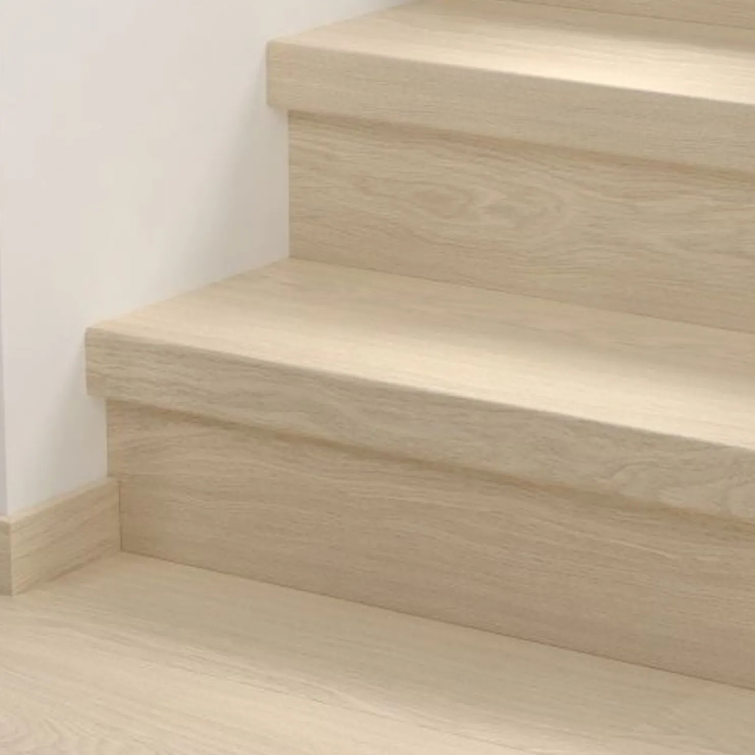 Vinyyliporrassuoja Pergo Medium Plank, 2kpl