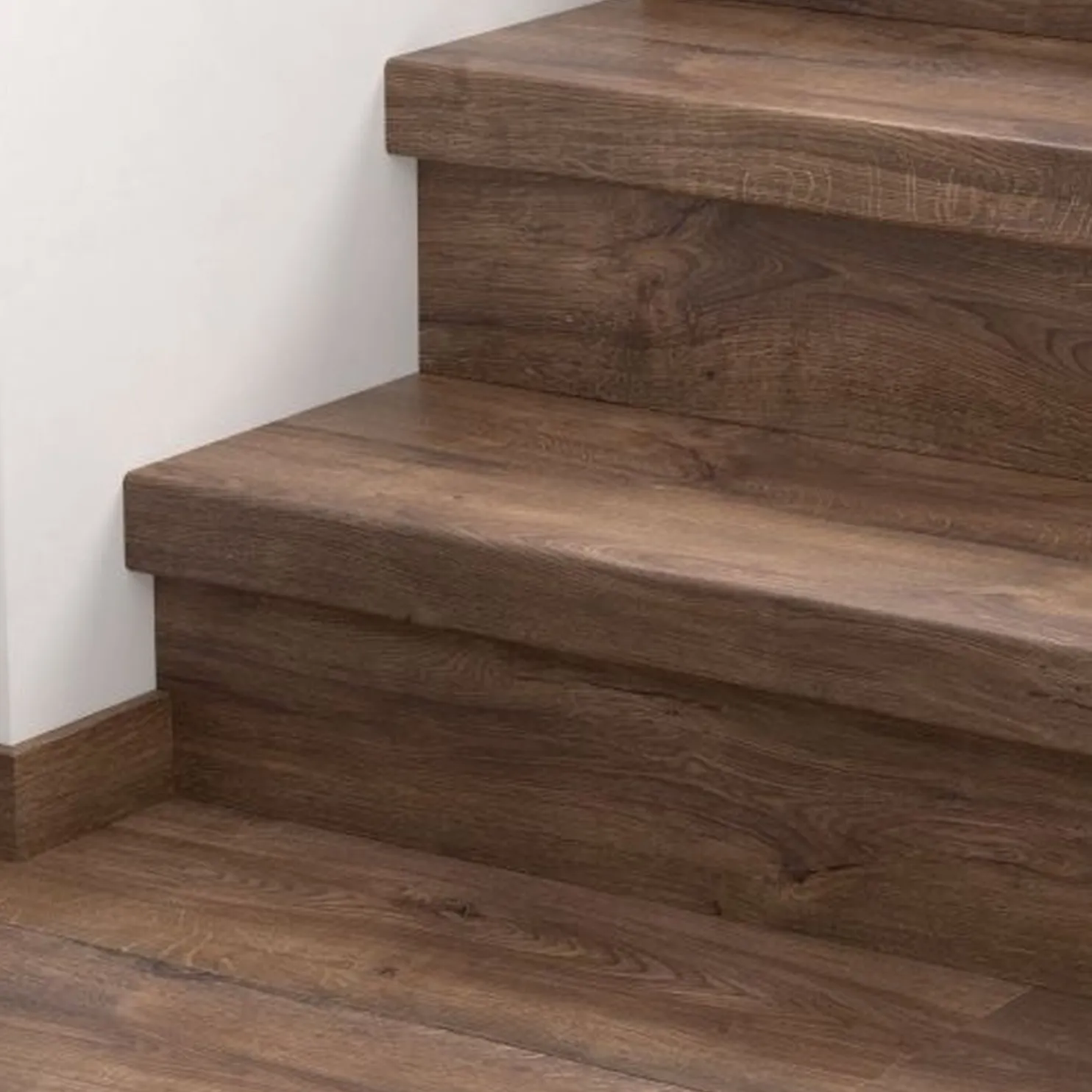 Vinyyliporrassuoja Pergo Medium Plank, 2kpl