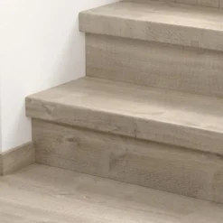 Vinyyliporrassuoja Pergo Medium Plank, 2kpl