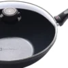 Wokkipannu kannella Swiss Diamond XD, Ø28cm